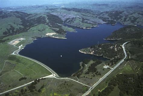 Dam And Reservoir N California Geology Pics
