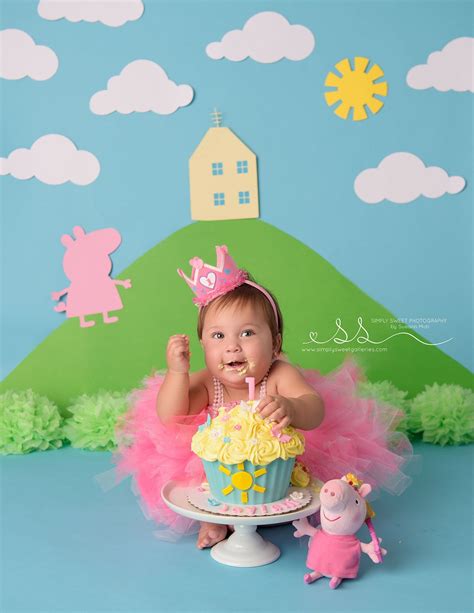 Peppa Pig 1st Birthday Cake Smash Peppa Pig Birthday Peppa Pig