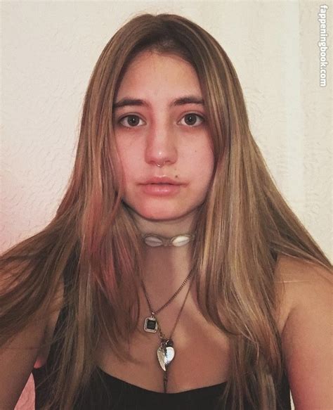 Lia Marie Johnson Nude The Fappening Photo 1714503 FappeningBook