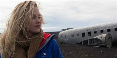 On a romantic getaway to iceland, a young american couple wake up one morning to discover every person on earth has disappeared. BOKEH (2017) Review: Outside The Depth of Field | Film Inquiry