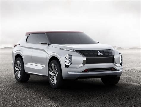 Mitsubishi Unveils New Plug In Hybrid Suv With ~75 Miles Of Range Gt