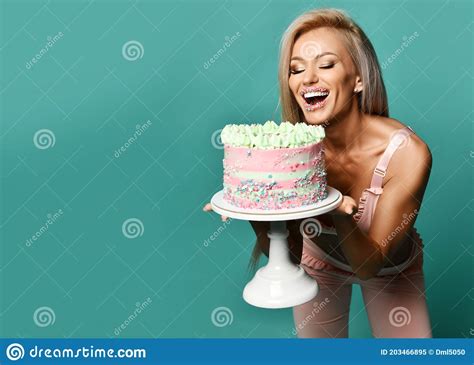 Happy Birthday Sexy Girl Cake