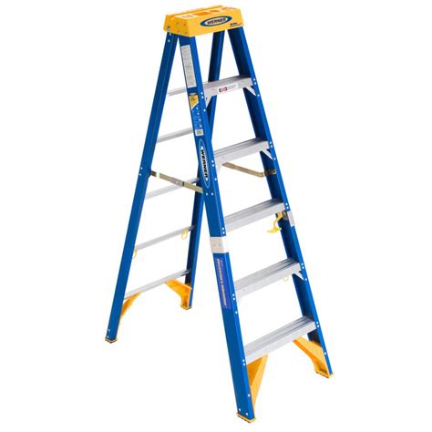 Shop Werner 6 Ft Fiberglass Type 1aa 375 Lbs Capacity Step Ladder At