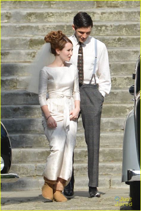 emily browning makes a beautiful bride for tom hardy photo 685524 photo gallery just