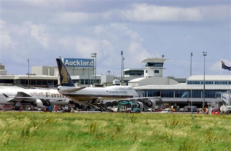 Find information about flights, airlines, airport services, and careers. Fuel shortage at Auckland Airport: many cancellations ...