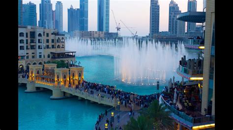 The World Best Dancing Fountain Entertain Dubai Mall Burj Khalifa
