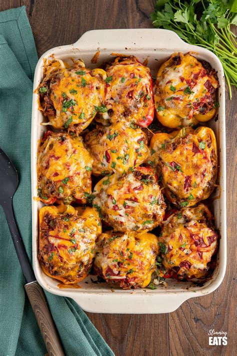 Cheesy Topped Stuffed Peppers | Slimming Eats Recipe
