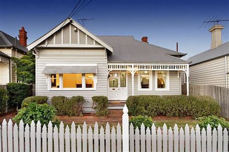 If you have neutral colors on one side and cool ones on the other, avoid warm shades. victorian exterior house neutral color schemes australia - Google Search | House paint exterior ...