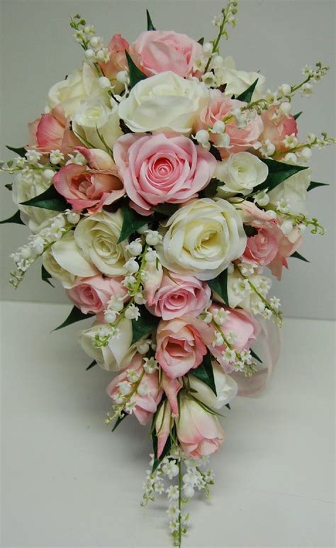 Flower names lily, violet, daisy, and rose rank among the top names for girls in the us and are popular internationally as well. roses lily of the valley teardrop in 2020 | Flower bouquet ...