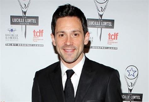 ‘onces Steve Kazee On Keeping Intimacy In A Broadway House