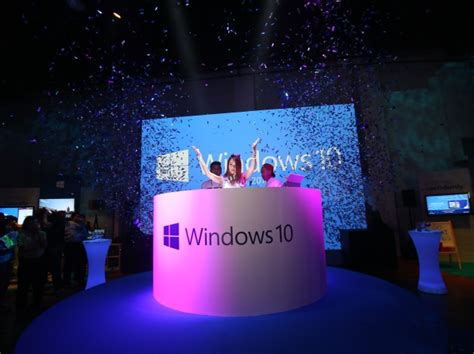 Windows 10 Why Microsoft Is Giving It Away For Free Gadgets 360