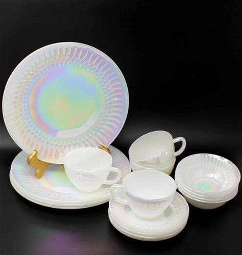 Federal Glass Iridescent Moonglow Pattern Piece Set Of Etsy
