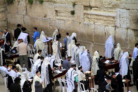 gambar orang orang berdoa jerusalem israel yahudi tembok ratapan beriman 5184x3456