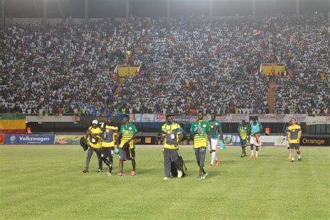 Les Images Du Match Sénégaltunisie Dhier Au Stade Léopold Sédar Senghor