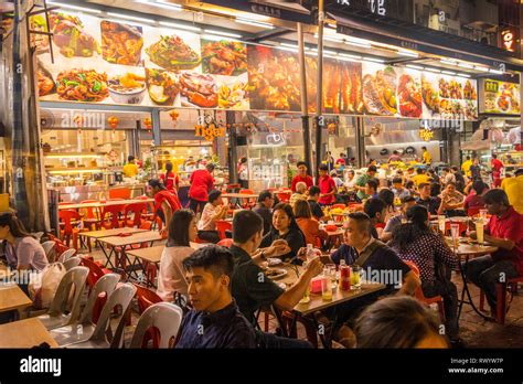 Street Food In Jalan Alor Kuala Lumpur Malaysia Stock Photo Alamy