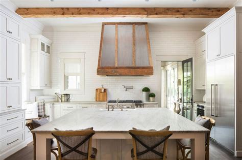 Sprawling Georgia Home Is A Grand Example Of Modern Farmhouse Chic