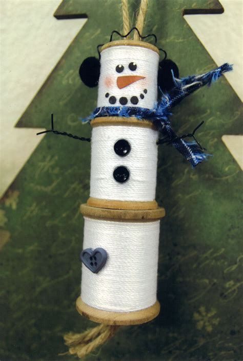 Last Minute Wooden Spools Snowman With Images Christmas Ornaments