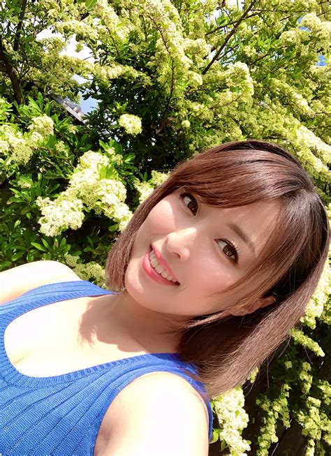 久しぶりに、かんちゃ〜ん ️忘れて無いよ😃むっちり ️巨乳 ️セクシーボイス ️元。篠崎かんなさん ️かんちゃん ️ 元。現在セクシー女優さん ️🔞美人 ️むっちり ️美熟女 ️