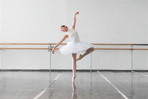 How To Dance Ballet Professionally 8 Techniques To Go Pro The Bellevue Gazette