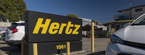 Former Hertz Chief Beats Executive Compensation Clawback Lawsuit
