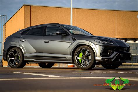 Lamborghini Urus Charcoal Metallic Matt Wrappsta Berlin