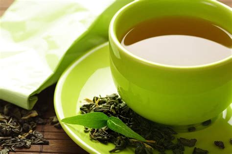 Getting Rid Of Acne By Using Green Tea In Both Drinkable And Powder Form