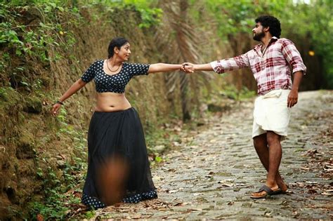 Vinutha Lal Hot Sexy Navel Pics Malayalam Sexy Actress ~ Actress Rare