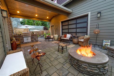 Cozy Outdoor Living Room Paradise Restored Landscaping