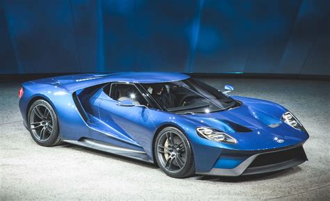 2017 Ford Gt Official Photos And Info News Car And Driver