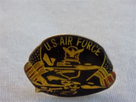 Us Air Force Clutch Back Hat Lapel Pin 2 Flags Eagle 1416 Wide 58