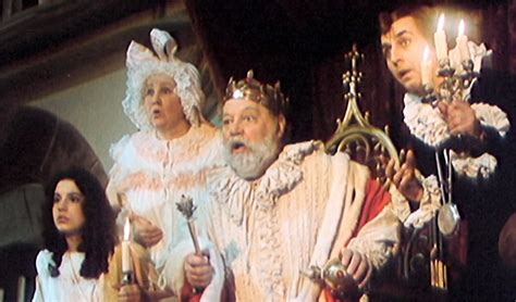 It is based on a fairy tale by czech writer jan drda. O princezně Jasněnce a létajícím ševci — Česká televize