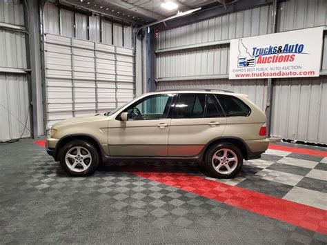 Hello, i have 2006 bmw x3, the car is only about 45000 miles, and the battery is brand new, i just changed it six months ago, and after about 10 days have not use my vehicle, it won't start!!! 2002 BMW X5 3.0i - Trucks & Auto Auctions