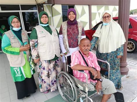 Persatuan ibu tunggal terengganu ini diasaskan oleh allahyarham dato azman di bawah kerjasama yayasan pembanggunan keluarga terengganu pada tahun 1999. Dari Tirai Dewan Muslimat PAS Negeri Selangor | DMPNS ...