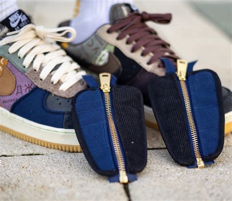 Travis scott and nike are starting off their collaborative partnership the right way. Travis Scott x Nike Air Force 1 Low Patchwork Zipper ...