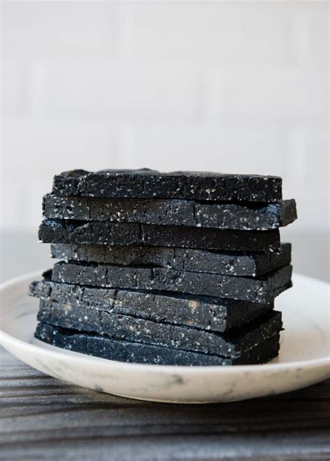 Stunning Activated Charcoal Dishes Procaffenation
