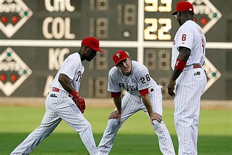 Retiring Dick Allens Number Allows Phillies To Honor The 2008 Stars