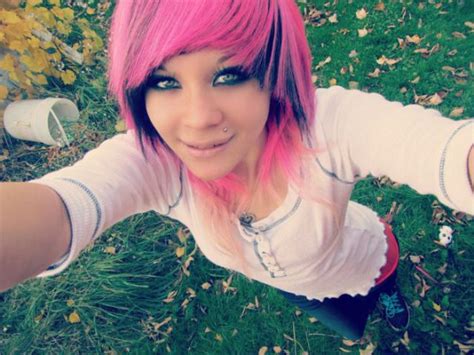 Scene And Emo Girls You Can’t Pass By Part 2 40 Pics