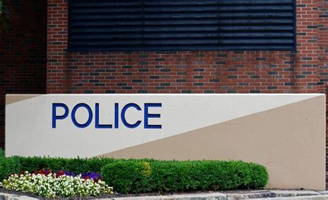 Middleburg heights apartments for rent with pool. Man with warrant arrested after visiting police station ...