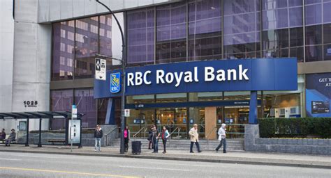 Why Royal Bank Of Canada Stock Tse Ry Can Outperform The Market