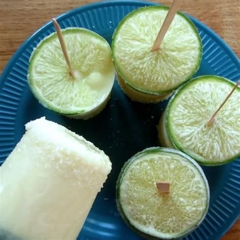 15 Easy Ice Pops To Diy This Summer Ice Pops Homemade Ice Pops Best