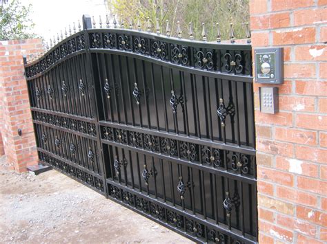 For more fencing tips, check out my books on our website: Steel Gates - Electric Security Gates, Hull, East Yorkshire