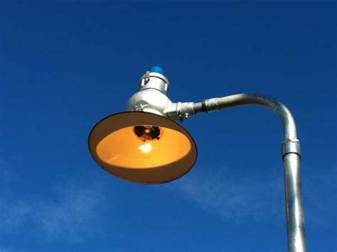 Wheeler Sink Bowl Street Light