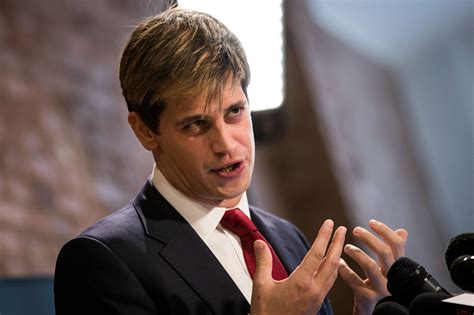 Right Wing Troll Milo Yiannopoulos Says Ariana Grande ‘on Same Side As