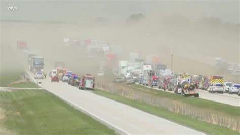 Illinois Dust Storm Causes Major Car Crashes Multiple Fatalities