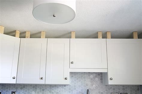 How To Install Upper Kitchen Cabinets With Crown Molding