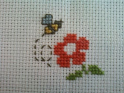 Pattern is quick and easy to stitch, with no 1/2 stitches. Cross-Stitch Flower by YaKkOxXxXAkKo on DeviantArt