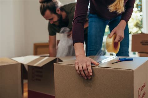 How To Pack Boxes To Minimise Breakages When Moving