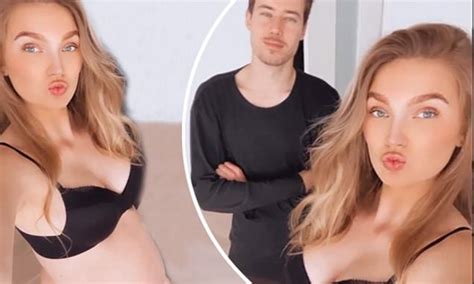 Romee Strijd Shows Off Her Bare Pregnancy Bump