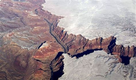 Snow On Grand Canyon Deep Freeze As Us Faces Coldest