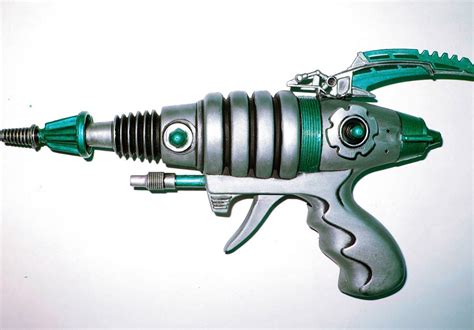 Blaster Raygun Science Fiction Death Ray Phaser Laser Gun Space Gun